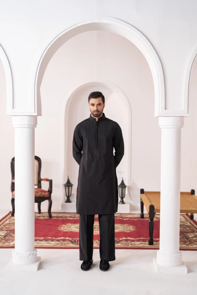ARZAALS BLACK ROYALE STA01